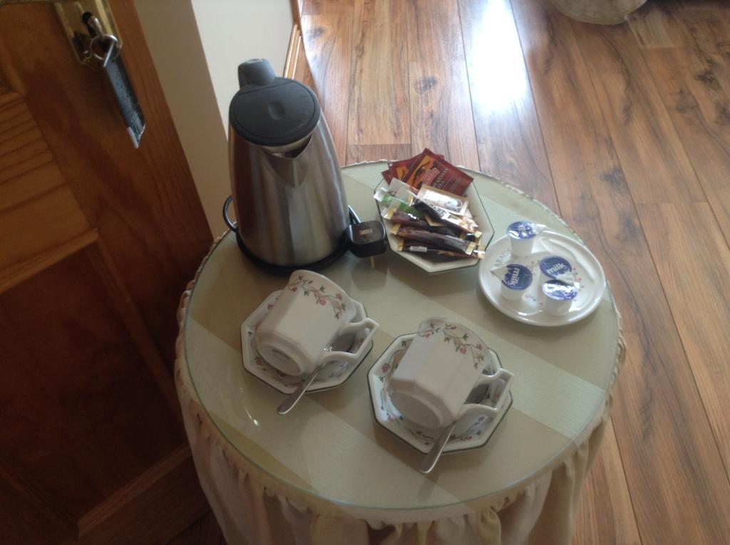 Hillcrest View Bed and Breakfast Kilrush Værelse billede
